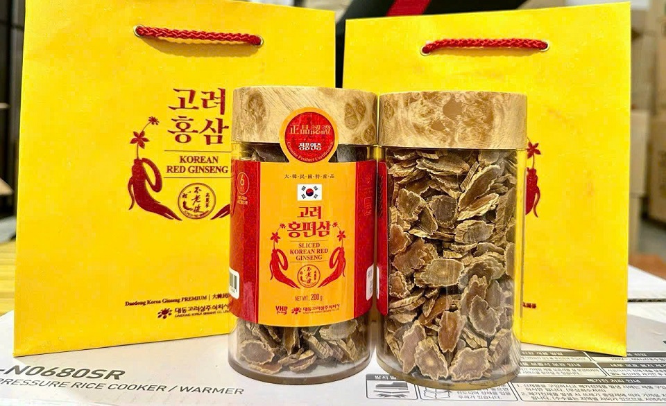Hồng Sâm Củ Khô Thái Lát Daedong Korean Red Ginseng Sliced Lọ 200gr